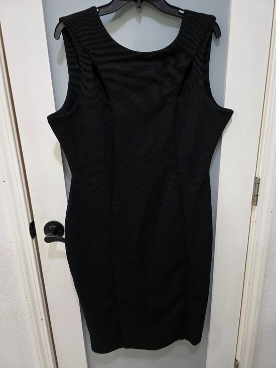 Kardashian Kollection Dresses & Skirts - Kardashian‎ Kollection Black Bodycon Dress XL | Cutout Front Detail